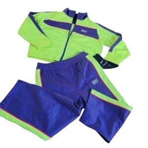 NWT Nike Toddler 2 Piece Jacket And Pants Size 24 Months